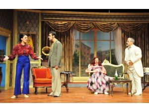 'Kırkından Sonra' Yoğun İstek Üzerine Tekrar Sahneleniyor