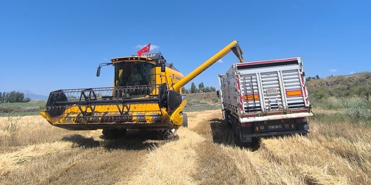 Konyalı çiftçilerden 'kuraklığa karşı' çağrı