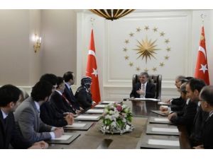 Cumhurbaşkanı Gül, Ensar Vakfı Heyetini Kabul Etti