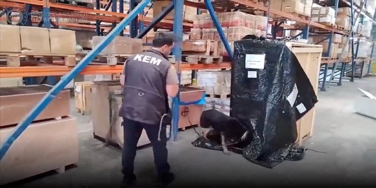 4 ilde çok sayıda kaçak eşya ve yüklü miktarda uyuşturucu ele geçirildi