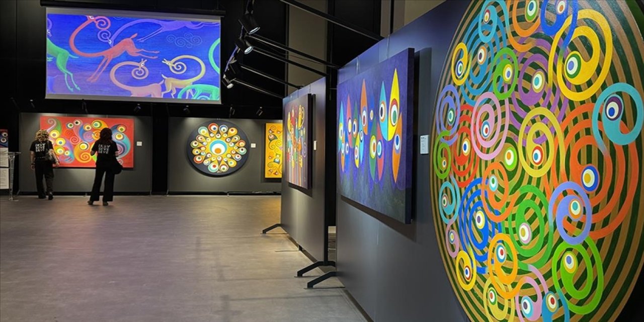 Ressam Ömer Onay'ın "Bilinç Akışı" sergisi ziyarete açıldı