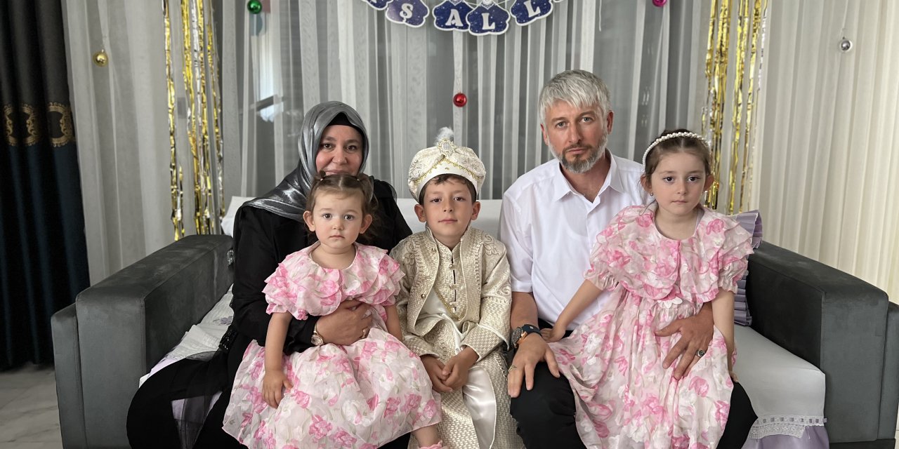 Aydın Ailesi sünnet mutluluğu yaşadı