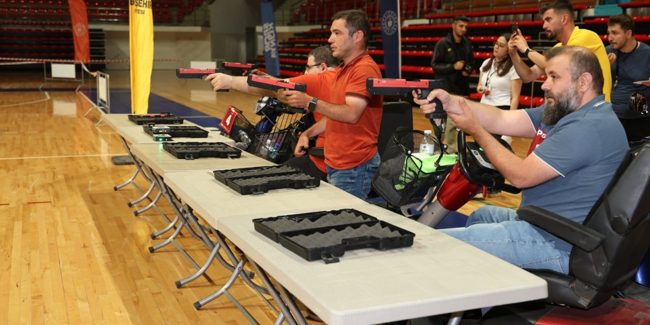 Türkiye'deki ilk para lazer yarışması Konya'da