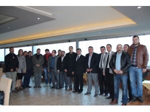 Belediye Başkanı Akdoğan, Gazetecilerle Buluştu