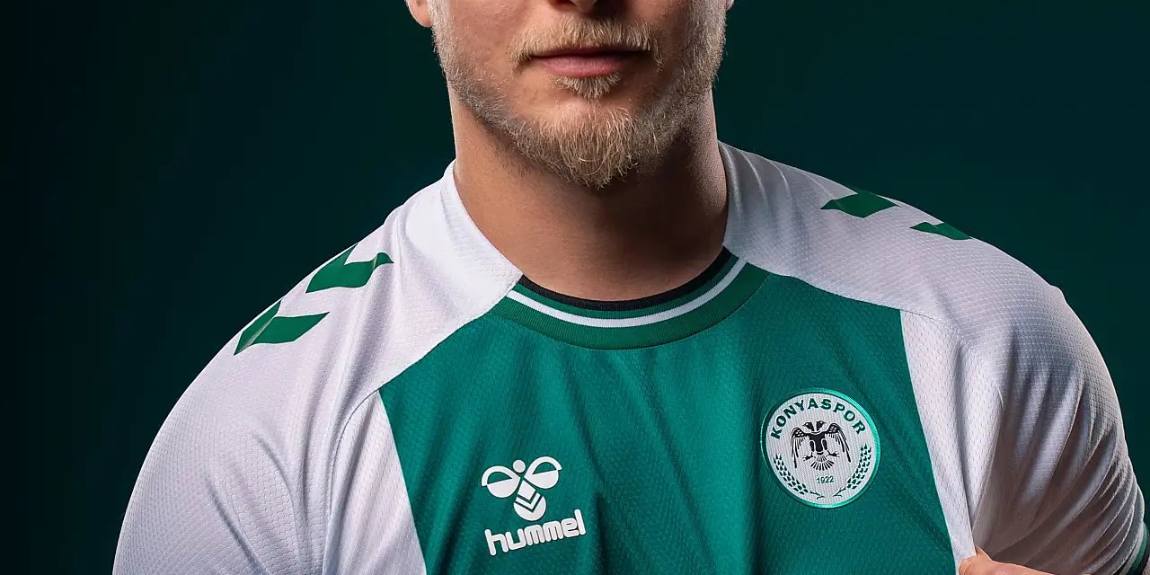 Konyaspor’un alternatif forması görücüye çıktı