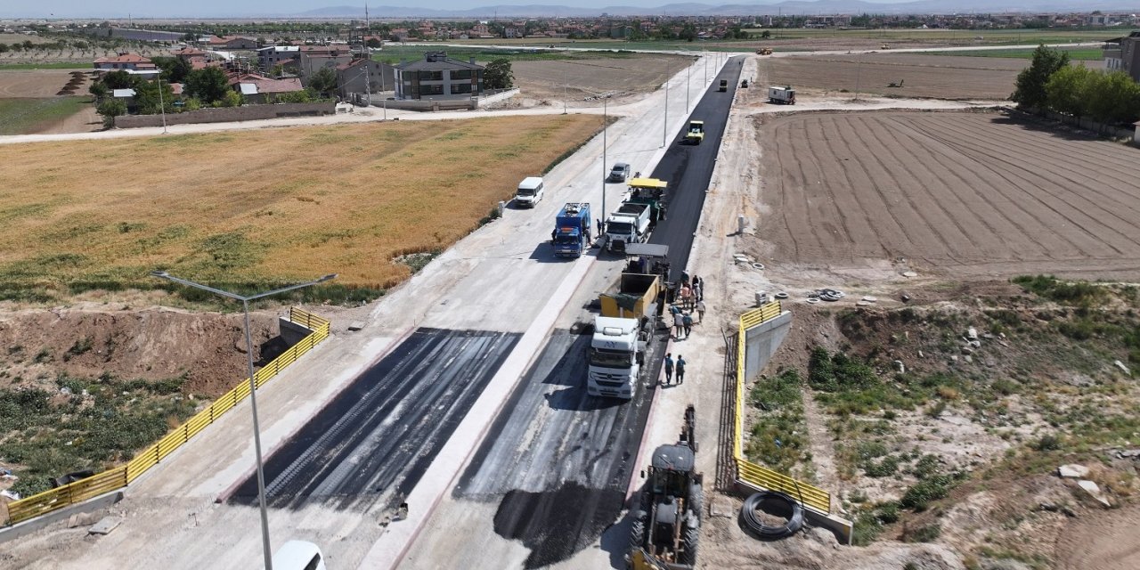 Karatay'da asfalt çalışmaları devam ediyor