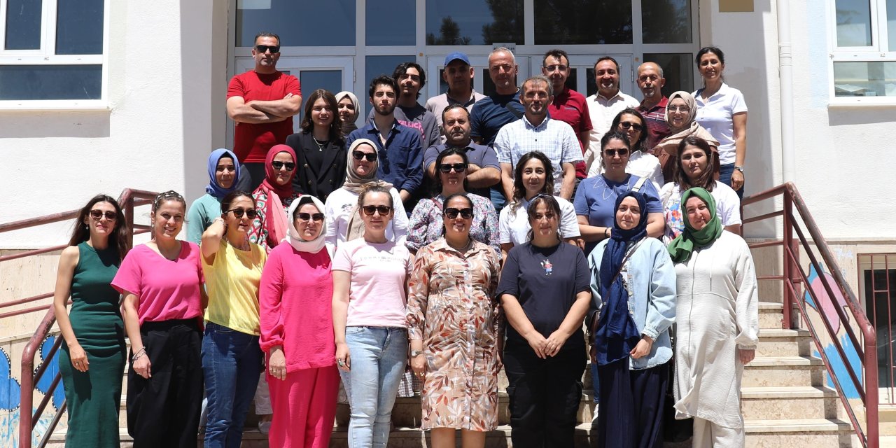 NEÜ'nün 'Bilim Kafe' etkinliği ilgi gördü