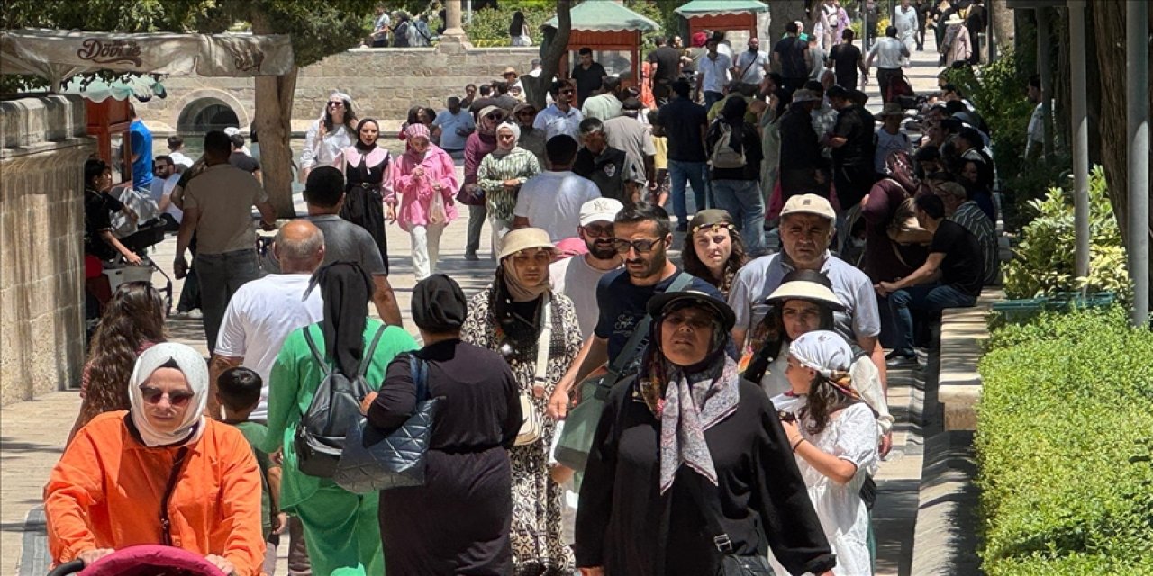 Şanlıurfa'da termometreler 48 dereceyi gösterdi