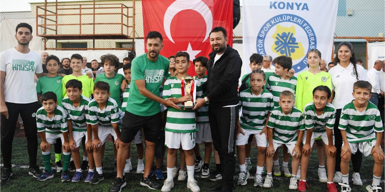 Konyaspor Akademi 3 kategoride şampiyon oldu