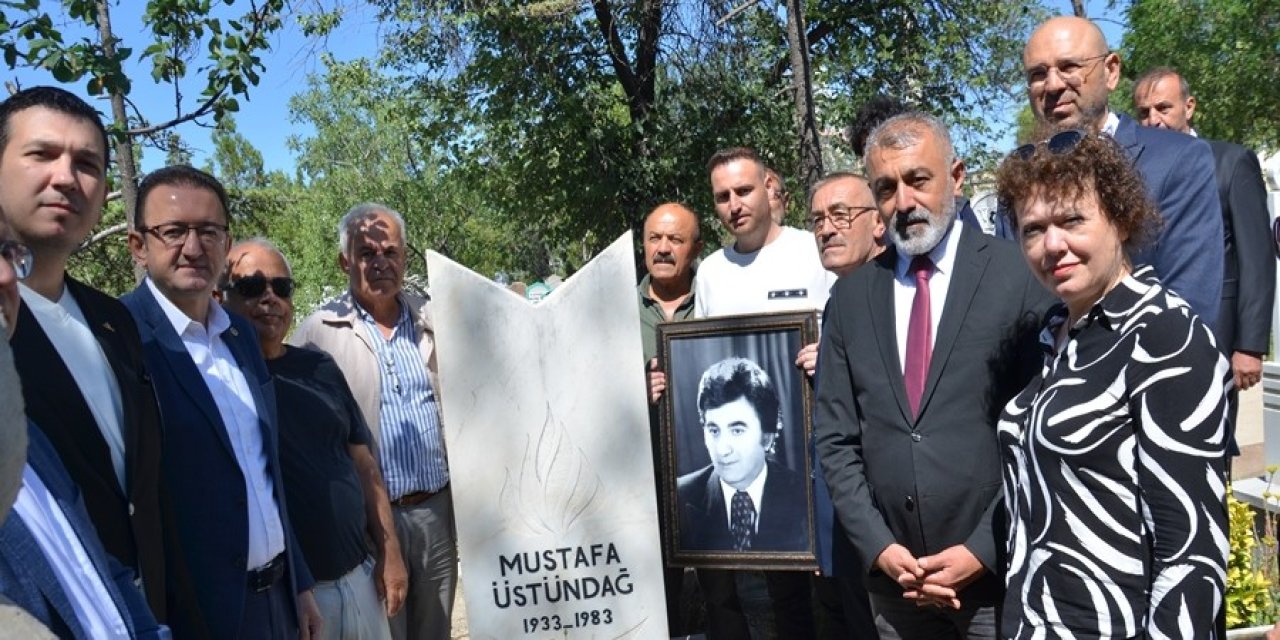 CHP Konya'da Mustafa Üstündağ’ı andı