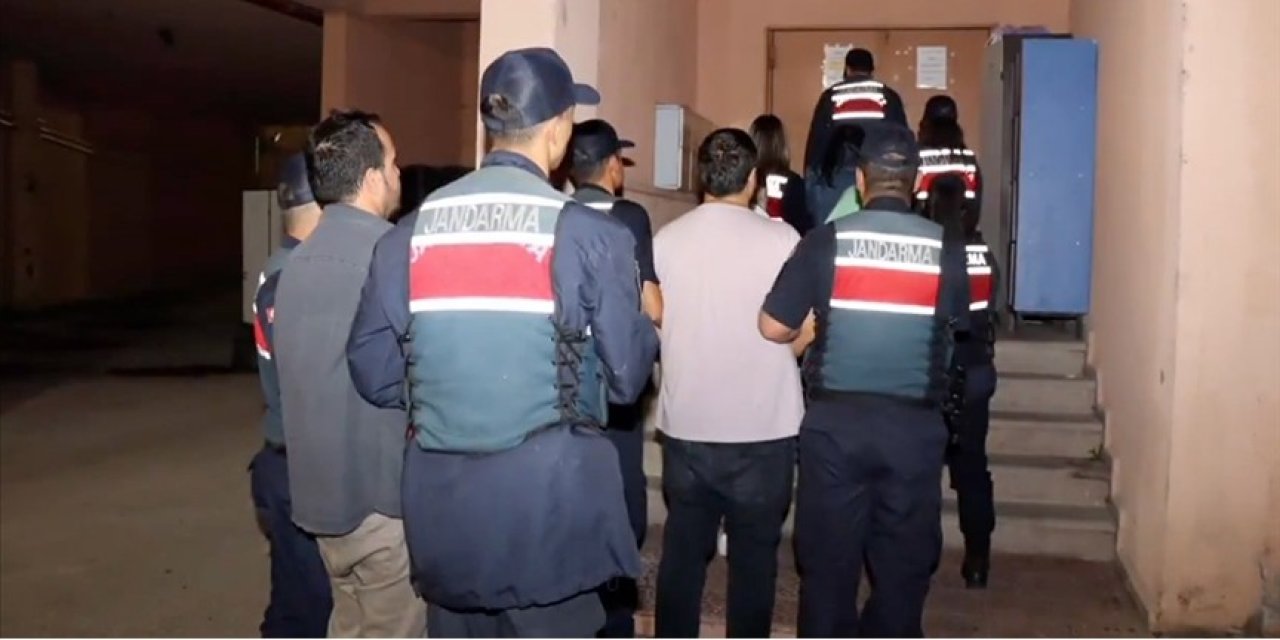 30 ilde FETÖ operasyonu! 156 şüpheli yakalandı