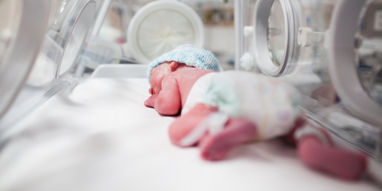 'Yenidoğan çetesi' davasında sanıklar yargılanıyor