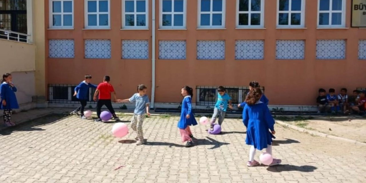 'Bizim Okulumuz' ile öğrencilere destek