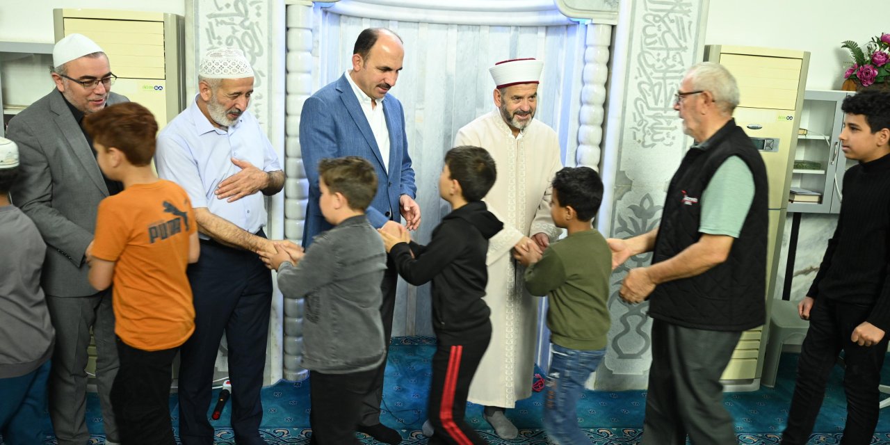 Konya'da 'Güle Oynaya Camiye Gel' projesi sürüyor