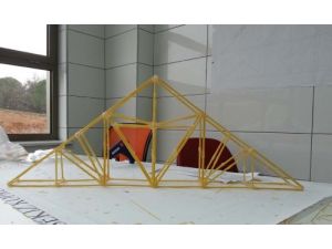 Makarnadan Köprüler Yapmak (Özel)