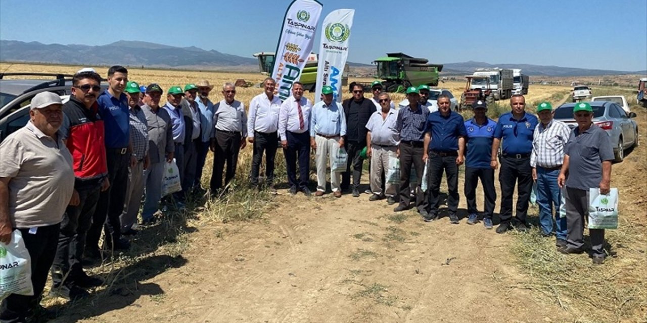 Konya'dan hububat hasat şöleni
