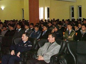Kulu'da öğrencilere terör bilgilendirme toplantısı