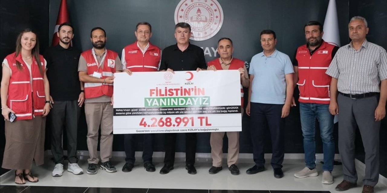 Harçlıklarını Filistinli çocuklara bağışladılar