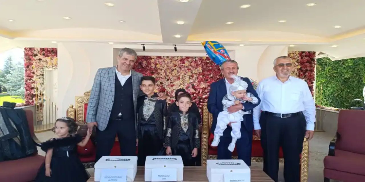 Altındağ ve Eken ailelerinin sünnet mutluluğu