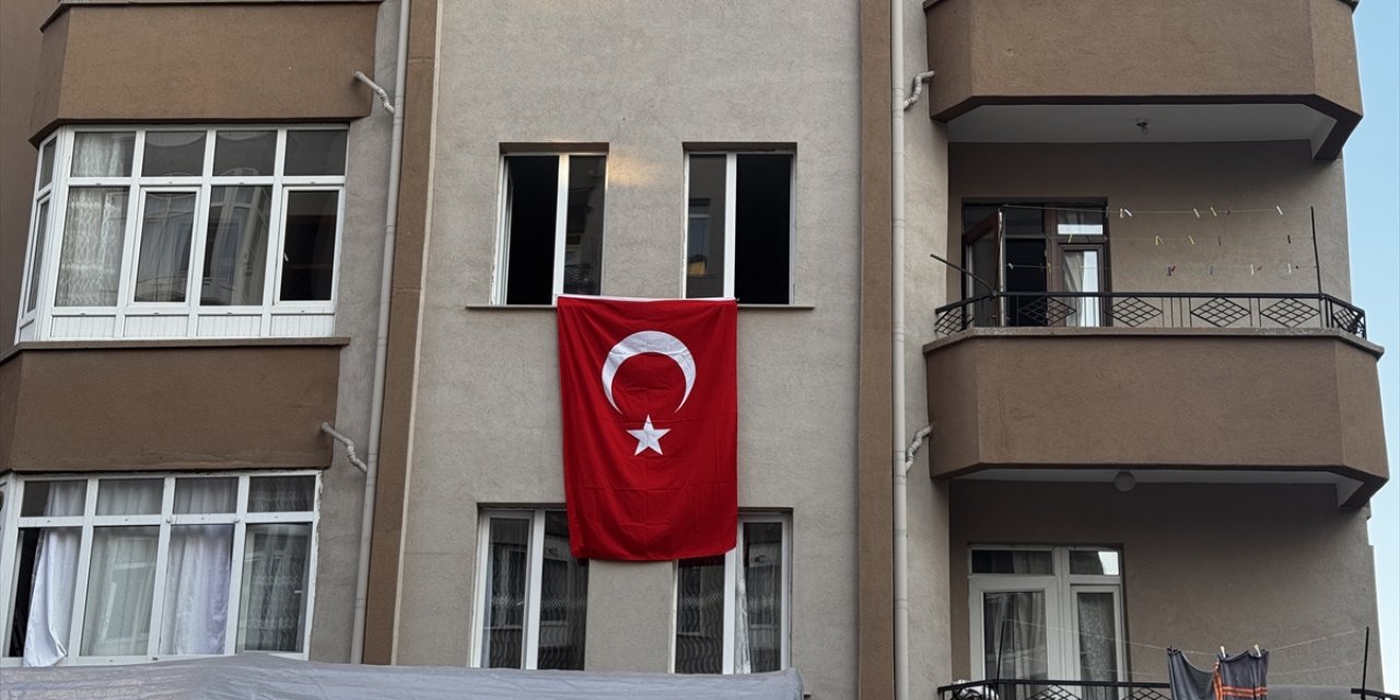 Şehit Piyade Sözleşmeli Er Özkan Özkanlı'nın ailesine acı haber verildi