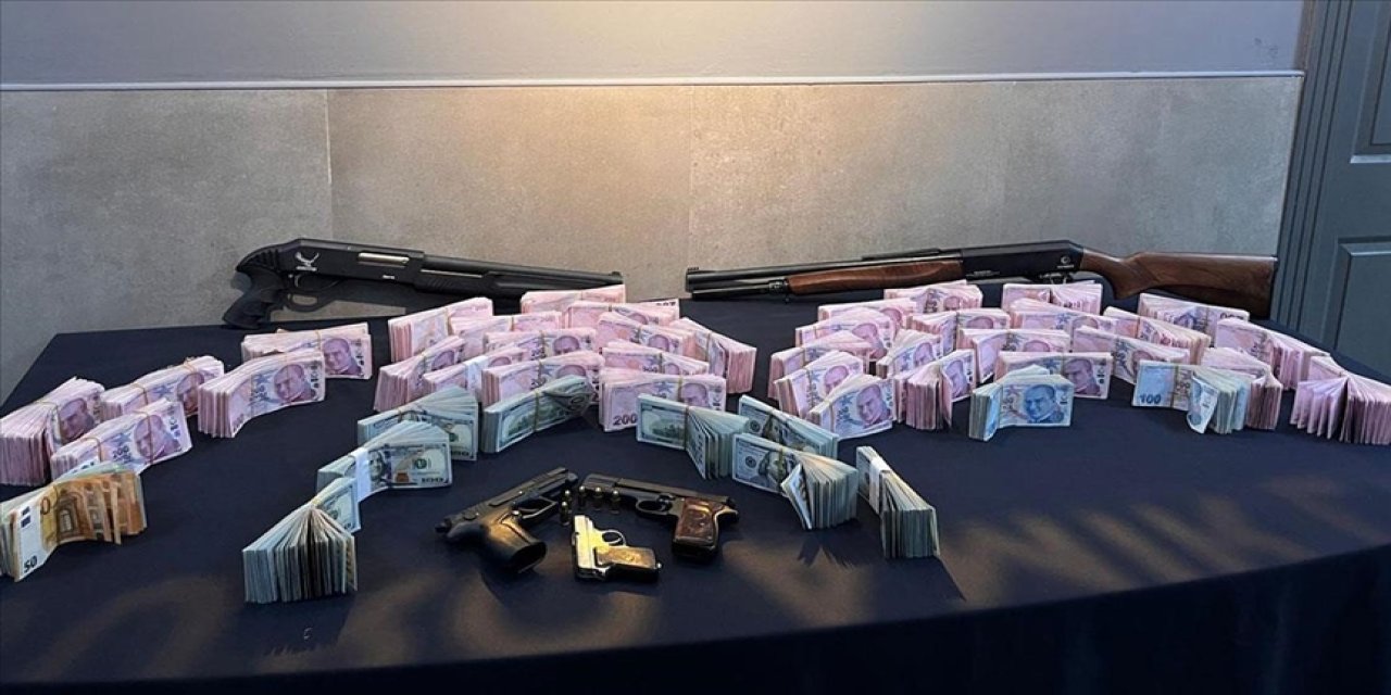 Ankara'da "Kafes" operasyonunda 25 şüpheli yakalandı