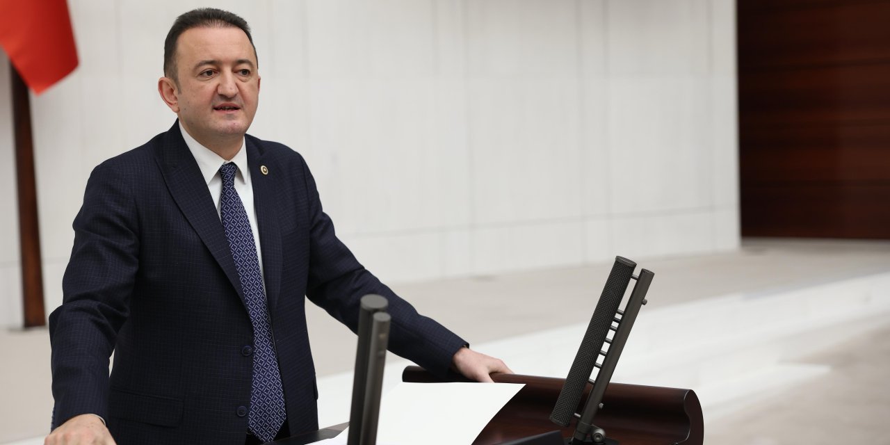 Bektaş’tan, milli yas ilan edilmemesine tepki