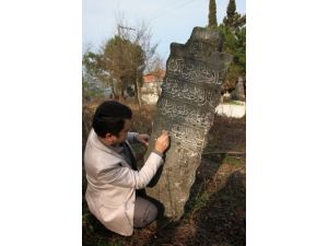 Alaplı’da Peygamber Soyundan Bir Zata Ait Mezar Taşı Bulundu