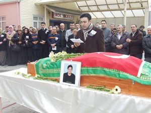 Hemşire için Akşehir'de tören düzenlendi