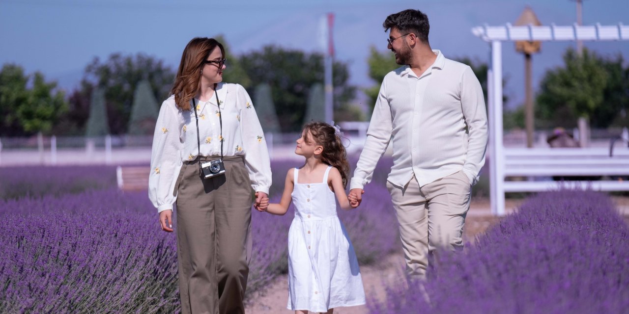 Lavanta Bahçesi'nde hatıra defteri