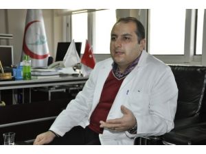 'Grip Virüsleri Bir Yıl İçerisinde 15-16 Kez Değişim Gösteriyor'