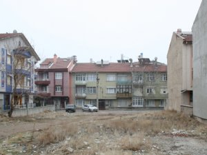 Talep çok, arsa yok