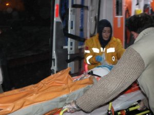 Konya'da 3. kattan düşen kız hastaneye kaldırıldı