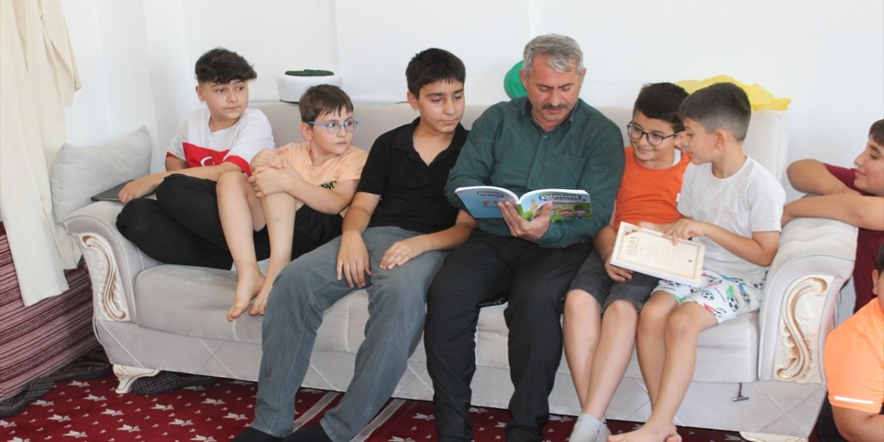 Günaltay Kur'an kursu öğrencileriyle buluştu