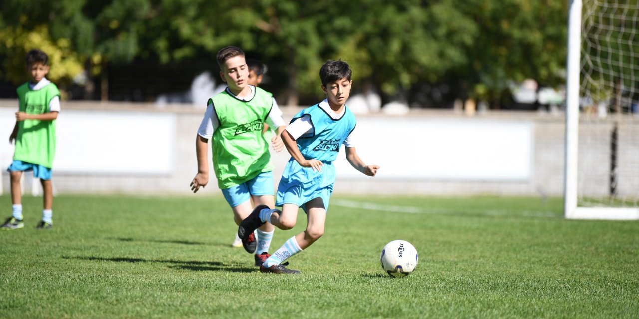 Selçuklu Belediyespor altyapı seçmeleri için başvurular başladı