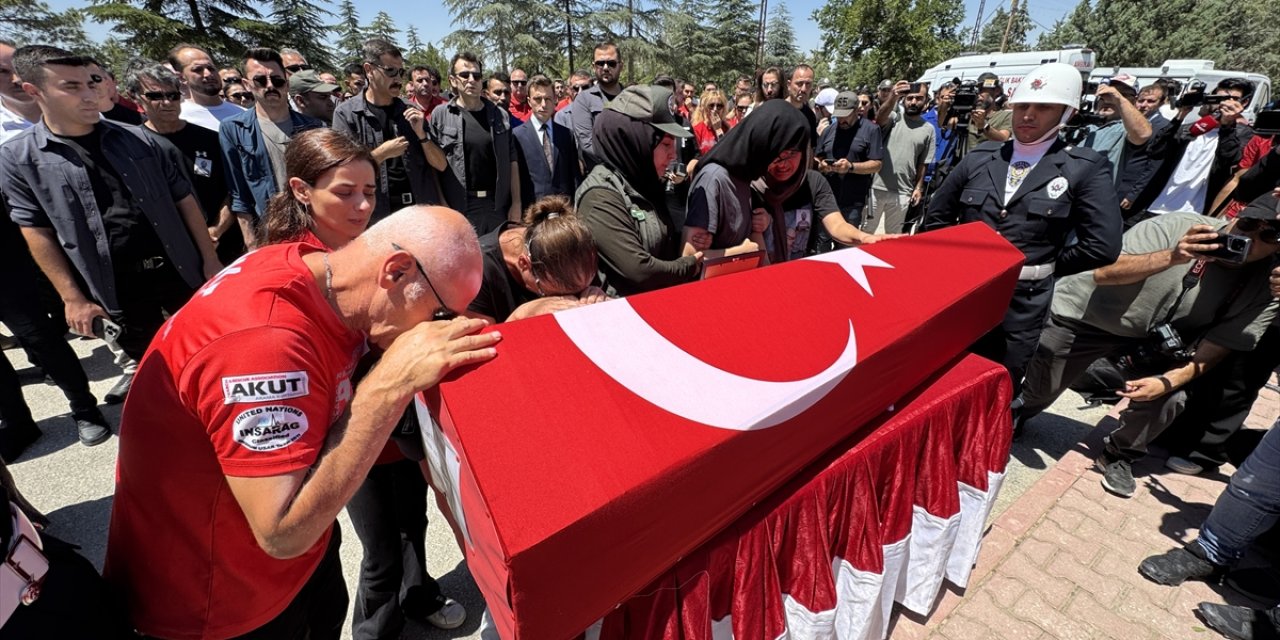 Orman yangını şehidine Konya'dan veda