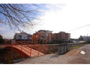 Ürkmez Vatan Caddesi Köprüyle Bağlandı