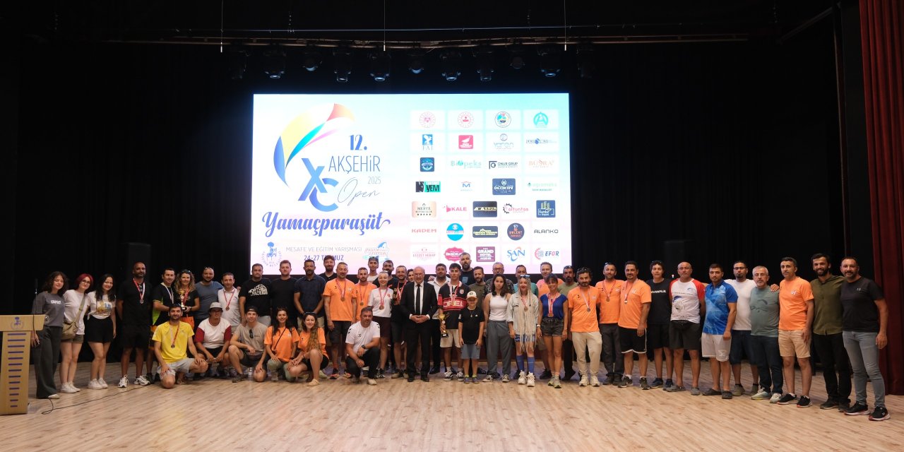 12. Akşehir Xc Open’da Şampiyonlar ödüllerini aldı