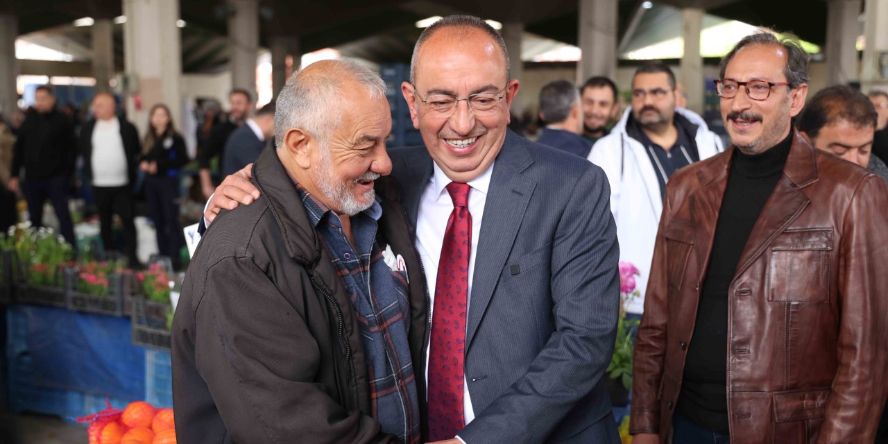 Kavuş vatandaşlarla bir araya geliyor