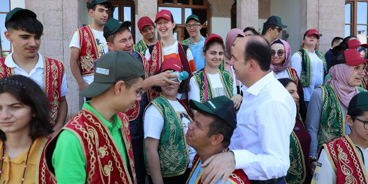 Özel bireylere 'Özel Genç KOMEK' hizmeti