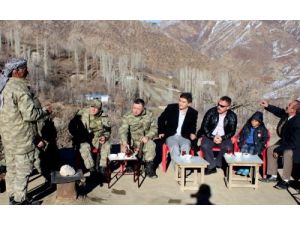 Beytüşşebap Kaymakamı Dönmez, Köyleri Ziyaret Etti