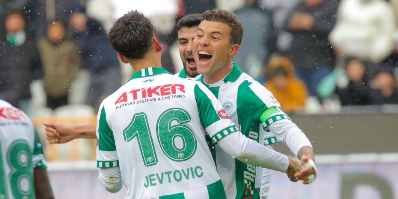 Konyasporlu futbolcuların isimleri hangi font ile yazılacak