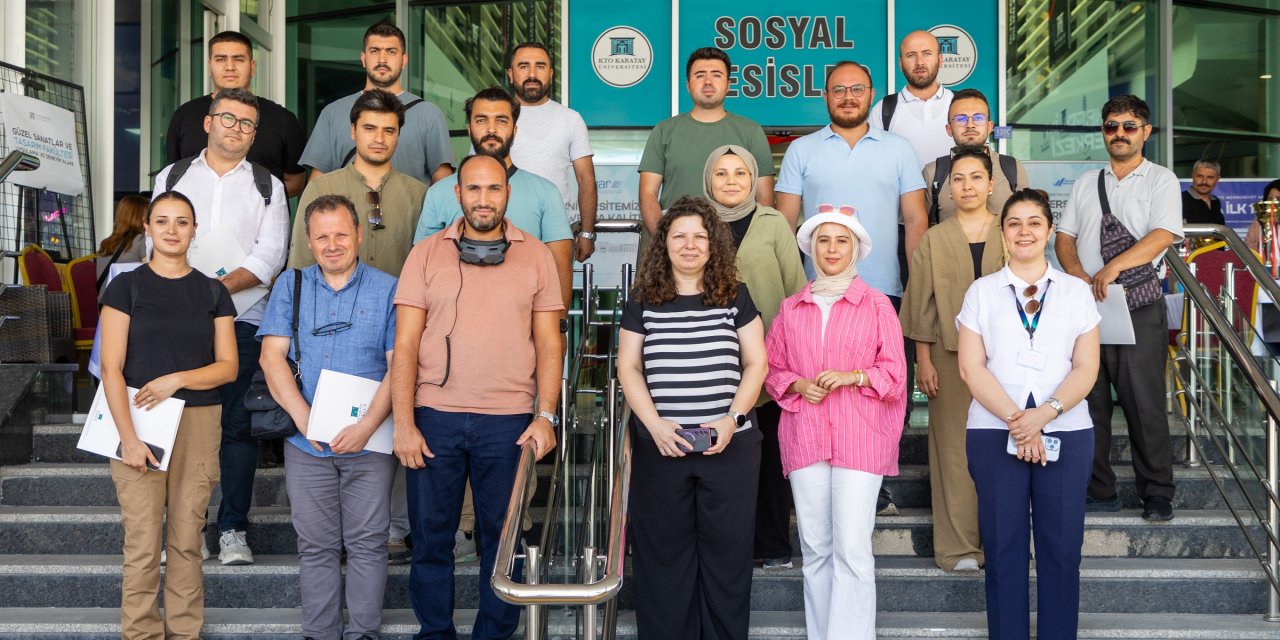 Konya’da gazetecilere İHA-1 pilotaj eğitimi verildi