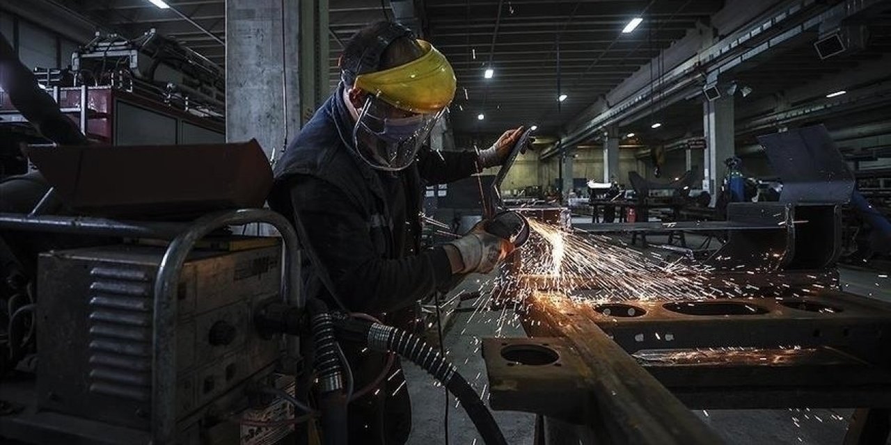 Sanayi üretimi yıllık yüzde 8,3 arttı