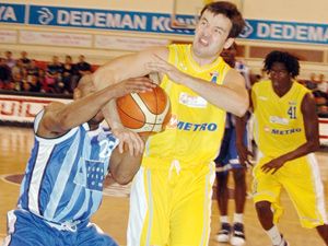 Selçuk Üniversitesi uzatmada güldü: 93-89