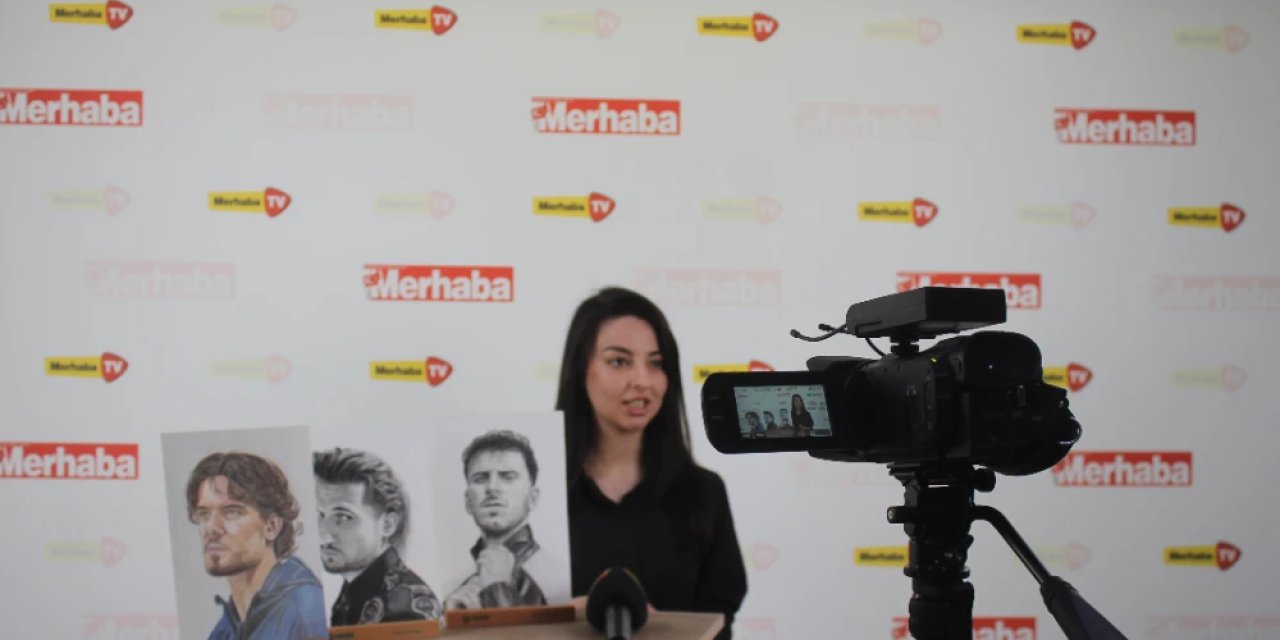 Resim yapmayı Youtube’den video izleyerek öğrendi