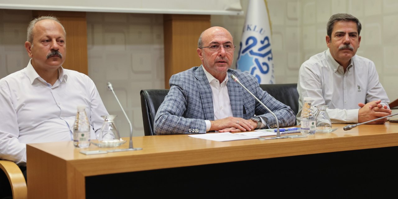 Pekyatırmacı belediye çalışanlarıyla buluştu