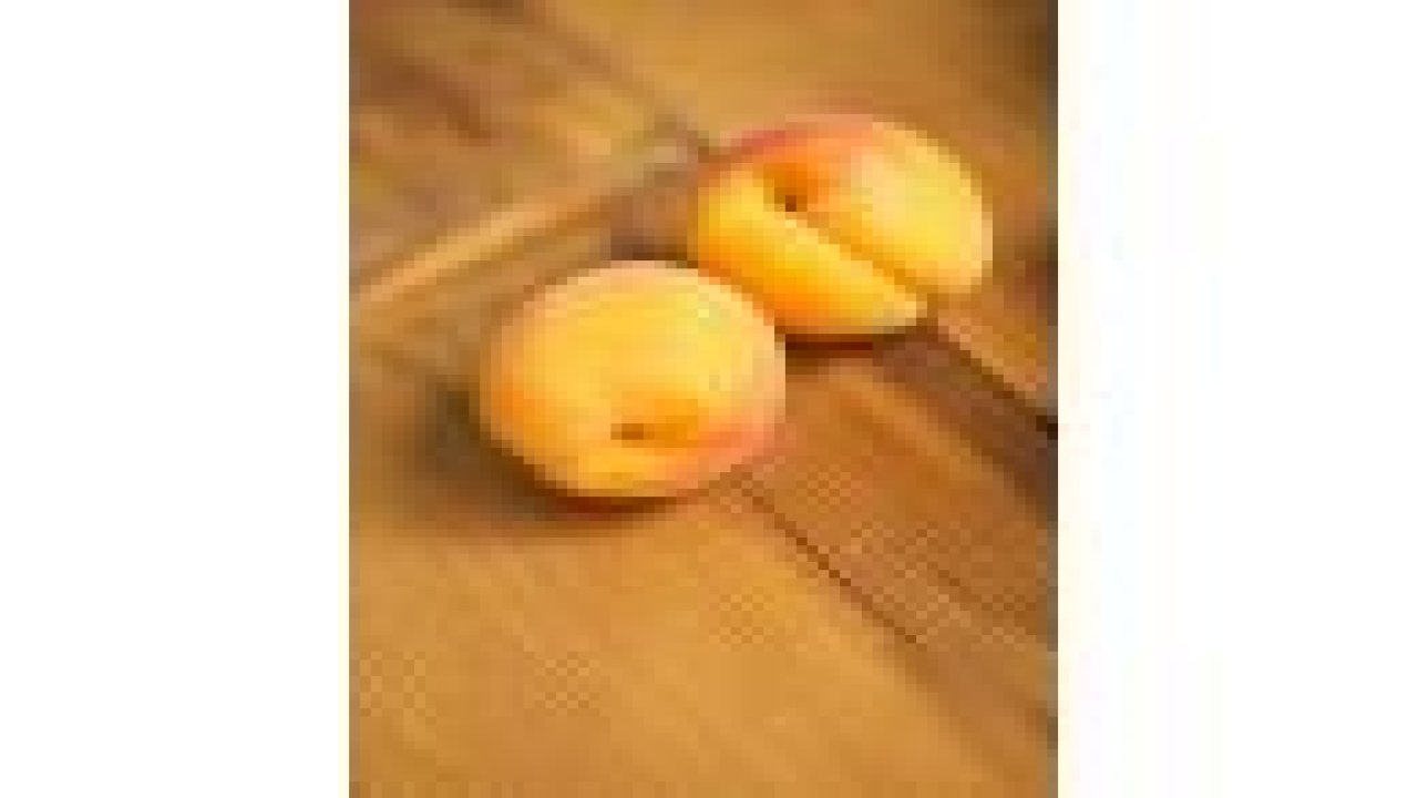 Her derdin devası kayısı