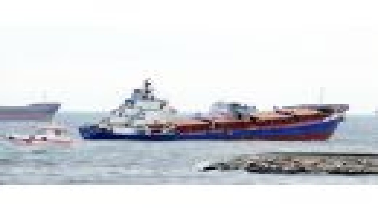 Gemi kurtarma çalışmaları böyle devam ediyor