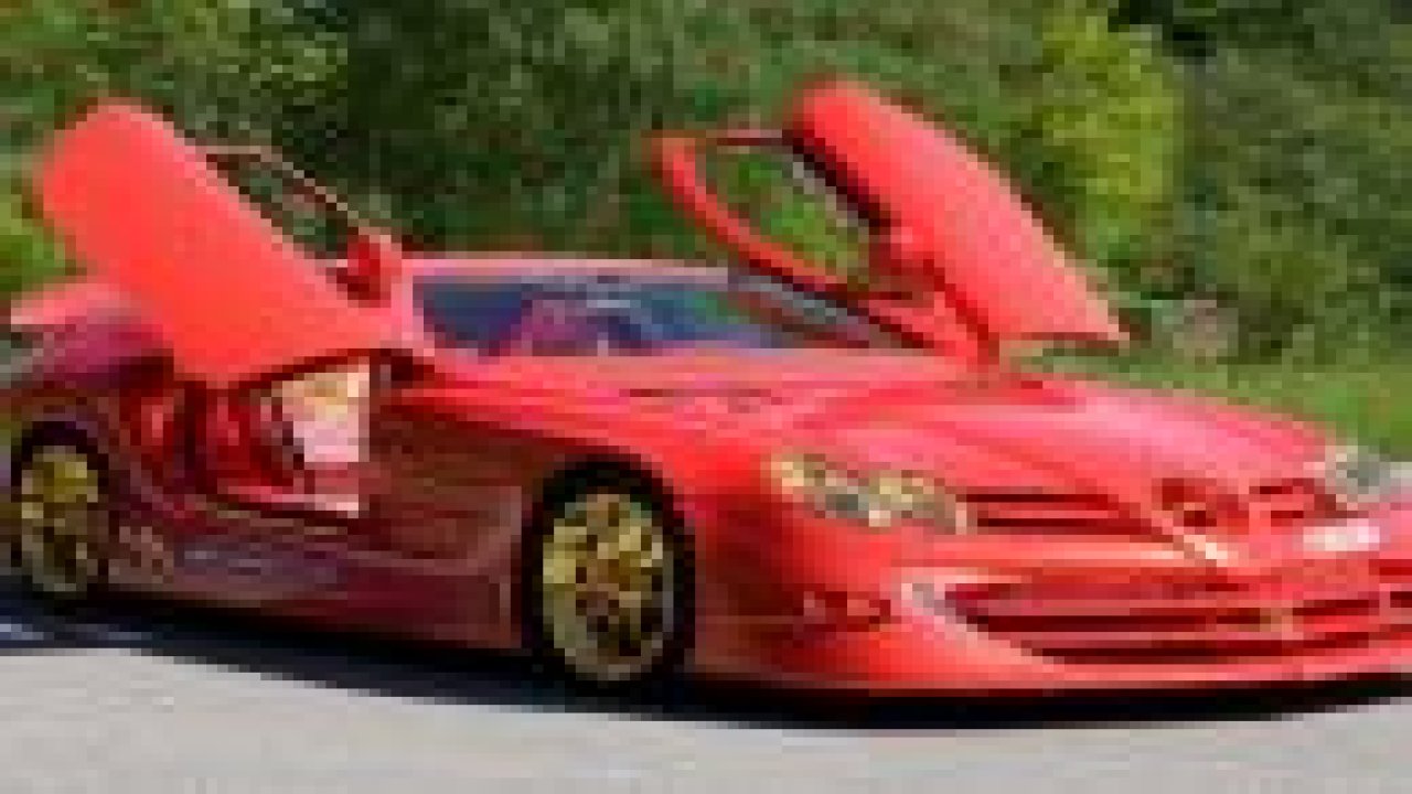 Altın kaplama Mercedes'in müthiş özelliği