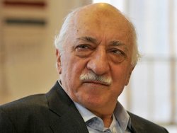 Almanya Fethullah Gülen'İ Godfather yaptı